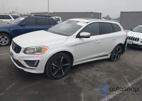 2016 Volvo Xc60 T6 Drive-E R-Design z USA, uszkodzony, nr VIN YV449MRP6G2869096